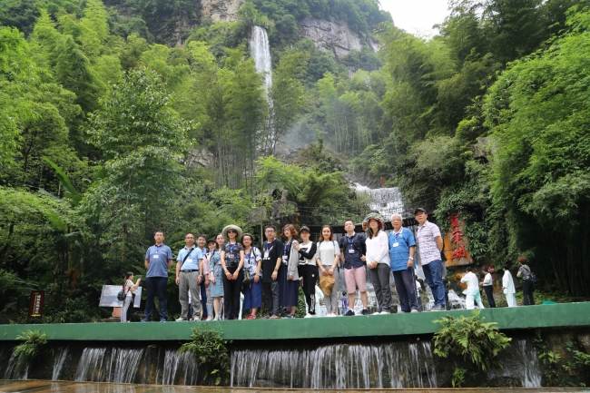 Wulingyan, Group photo