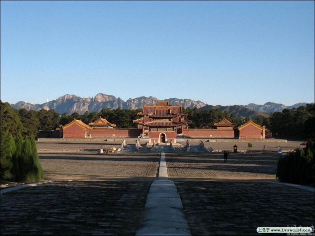 皇家寝陵