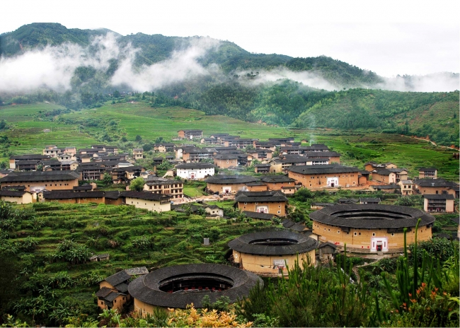 初溪土楼群1