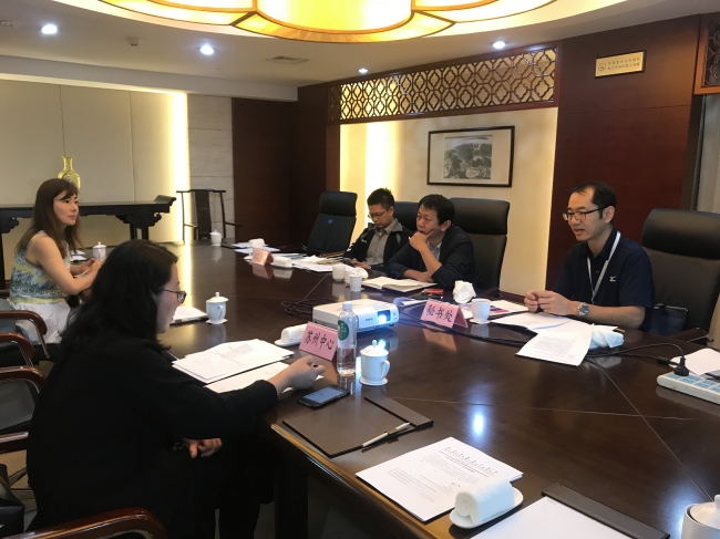 1三中心会议现场 左：闻丞、周俭、李昕 右：陆伟、吴琛瑜