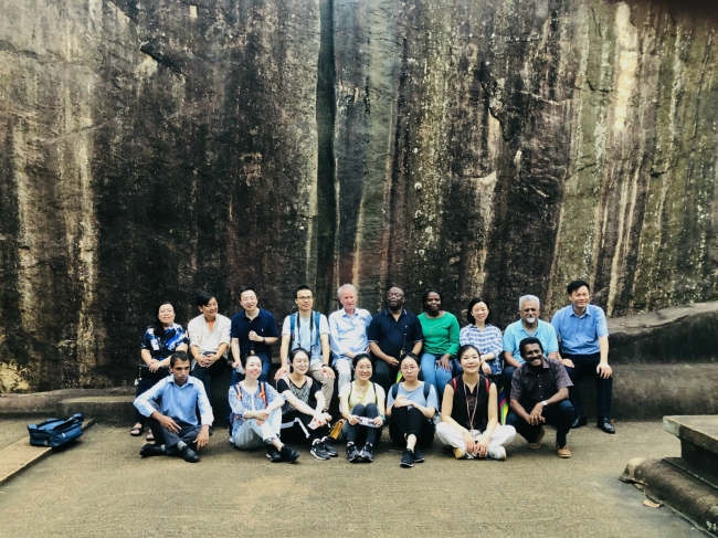 Group photo at Sigiriya 